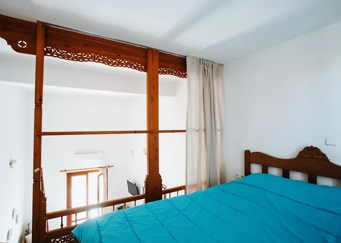 Horizon Skyrian House